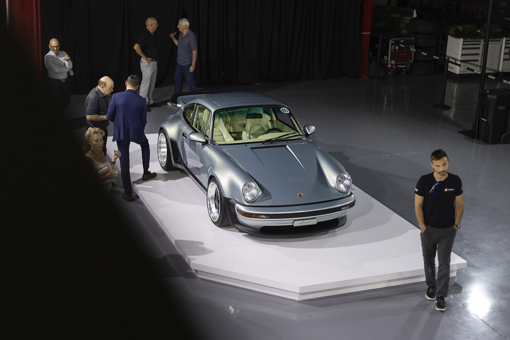 Porsche 911 Reimagined by Singer: Posher Than Ever - WSJ