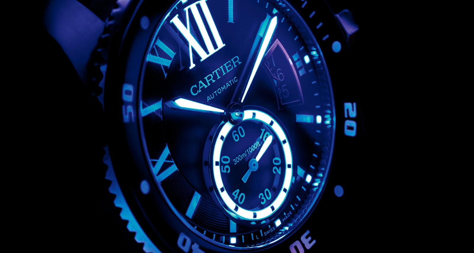 do all cartier watches glow in the dark