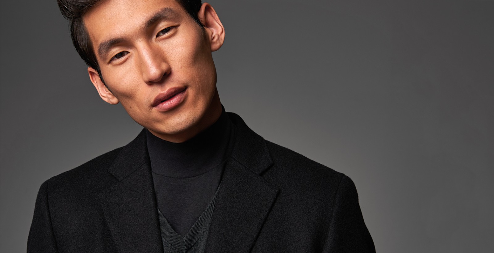 This Uniqlo Turtleneck is the Key to Your Ultimate Fall Look - Sharp ...