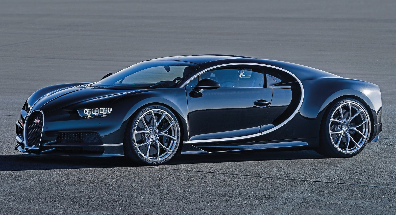 Bugatti-Chiron-2017-1600-03