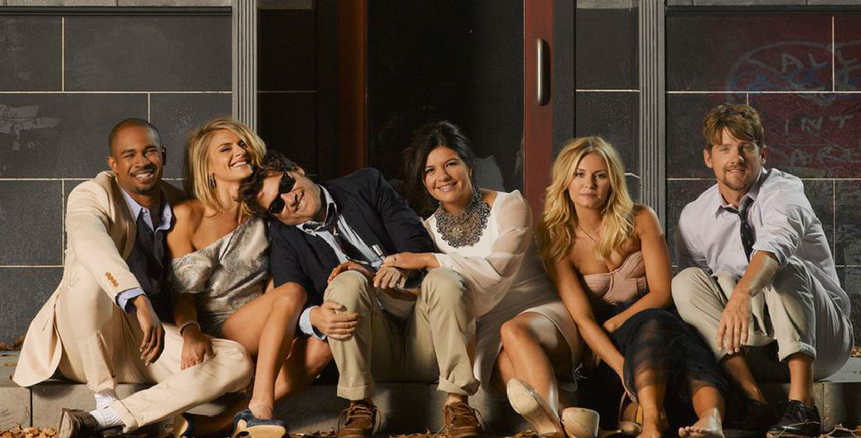 The Cast of 'Happy Endings' Just Reunited to Read an AllNew Episode