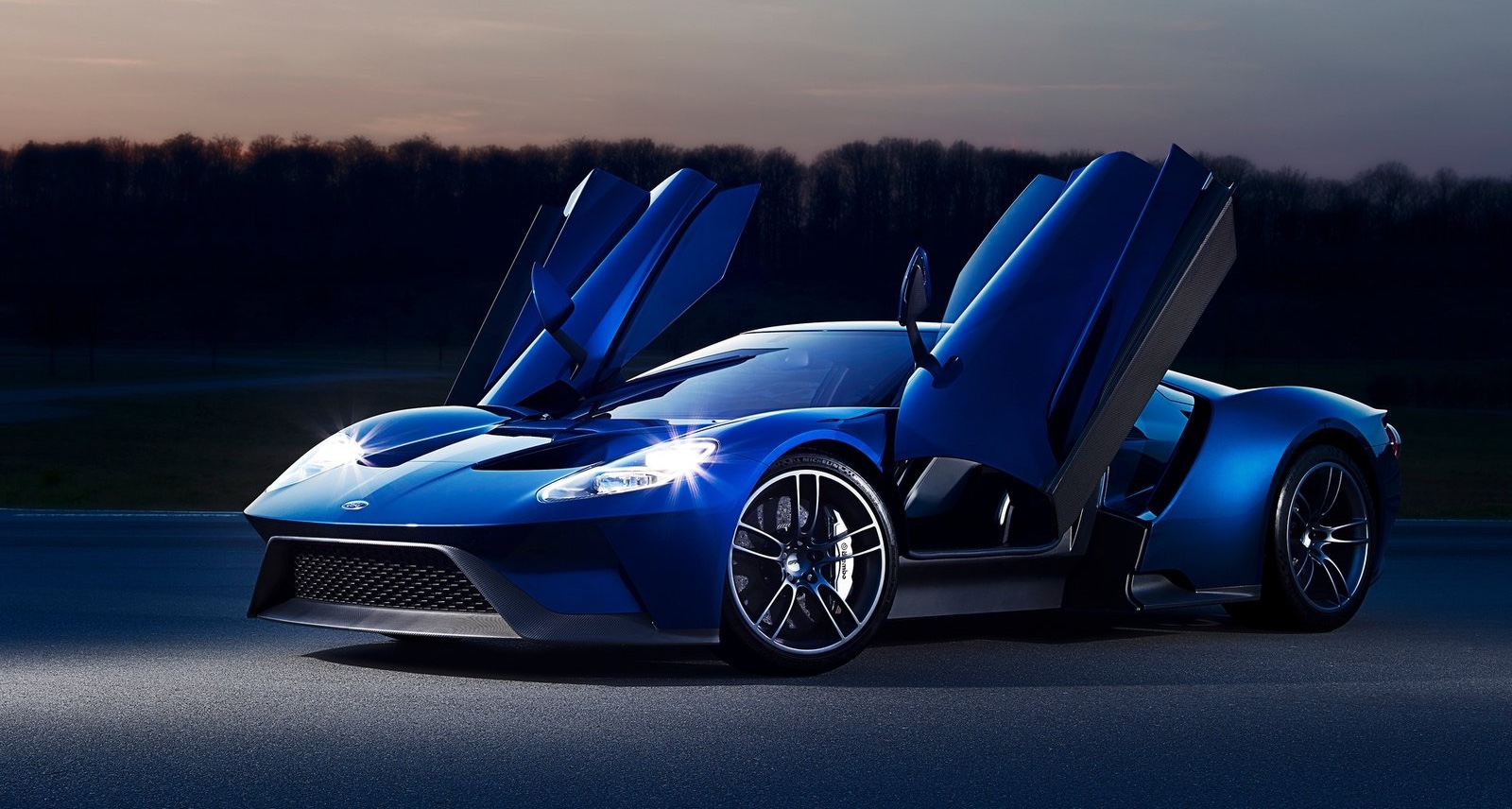 There's a crazy new way for you to order your 2017 Ford Gt