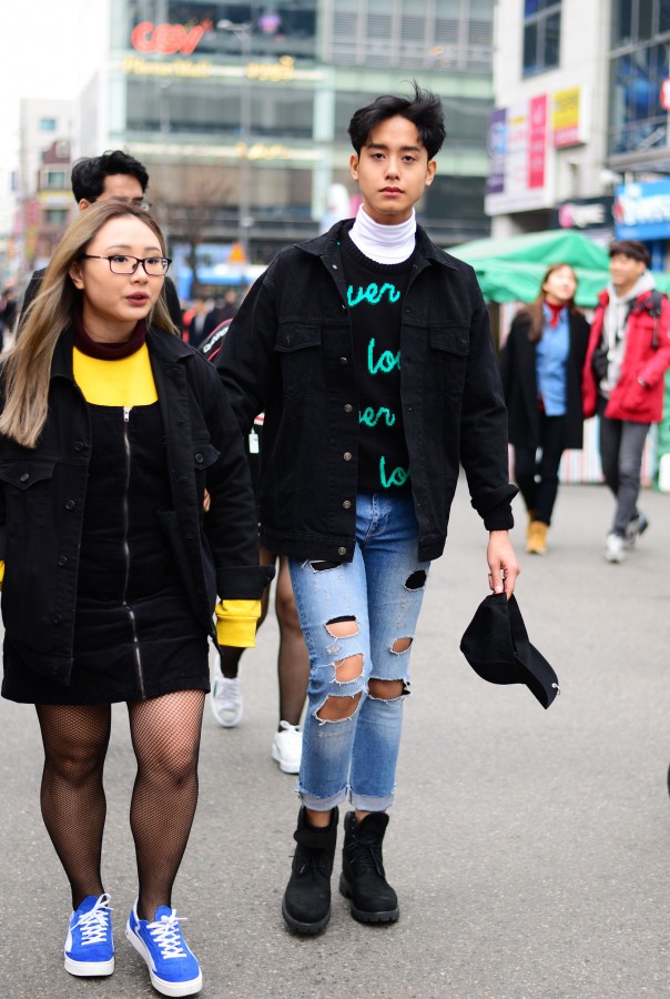 Here’s What Seoul’s Most Stylish Men Are Wearing Right Now - Sharp Magazine