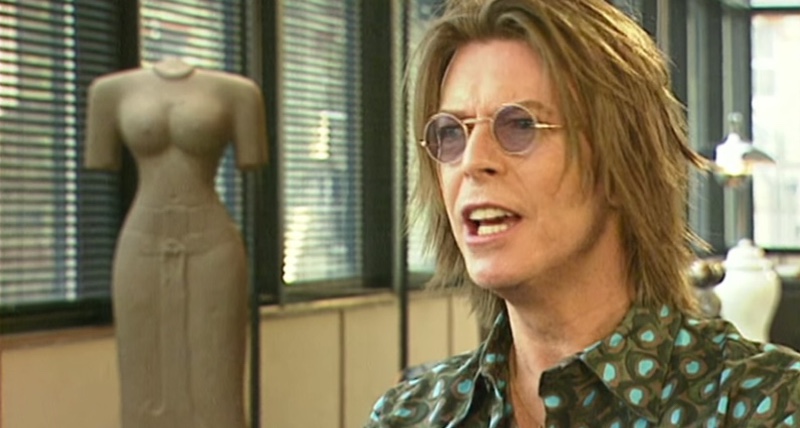 David Bowie Predicts everything about the internet in 1999