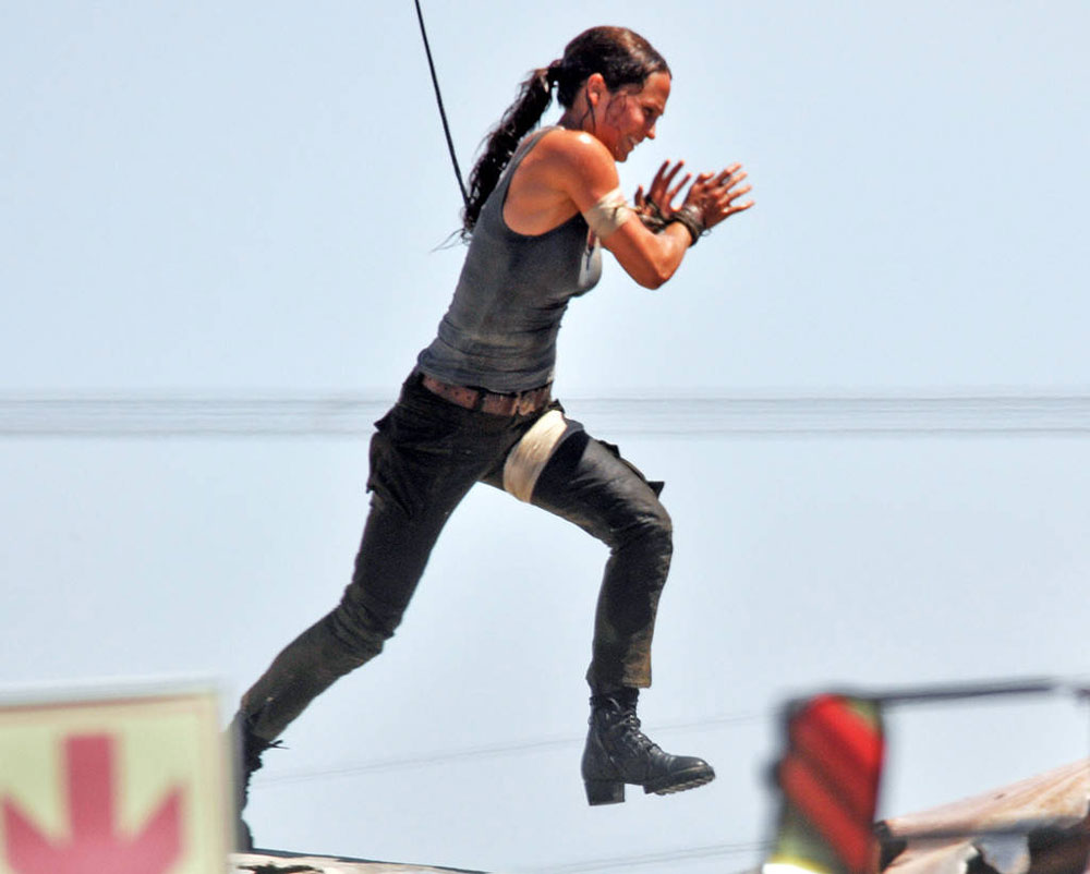 Here's Your Very First Look at the Tomb Raider Movie