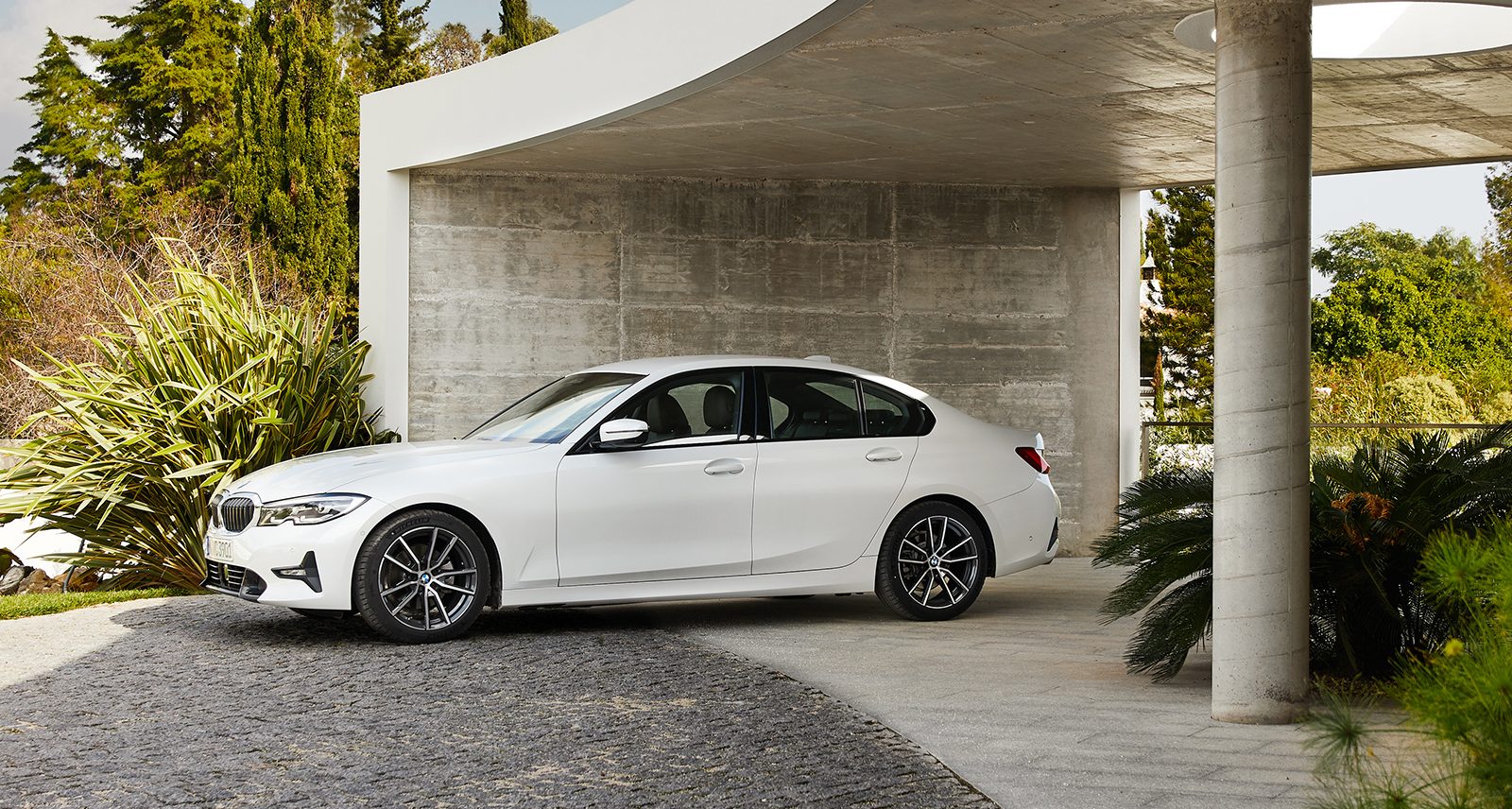 The Bmw 3 Series Is The Sports Sedan To Beat Once Again