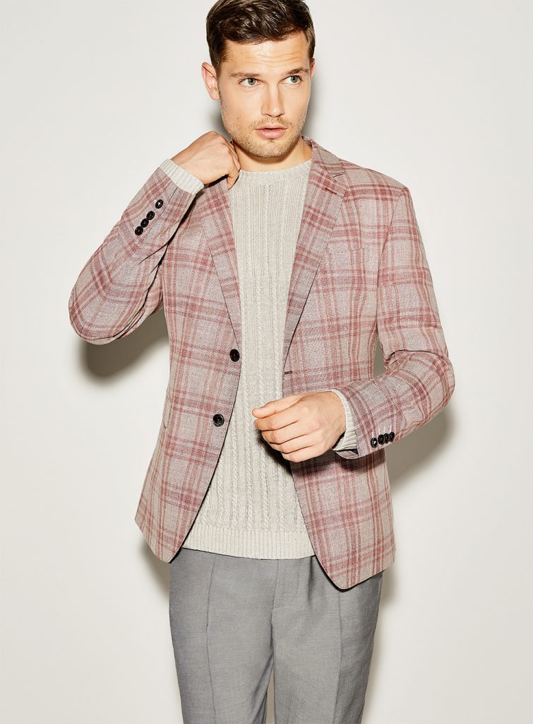 A Lightweight Blazer Is Still Your Summer Wardrobe's MVP Sharp Magazine