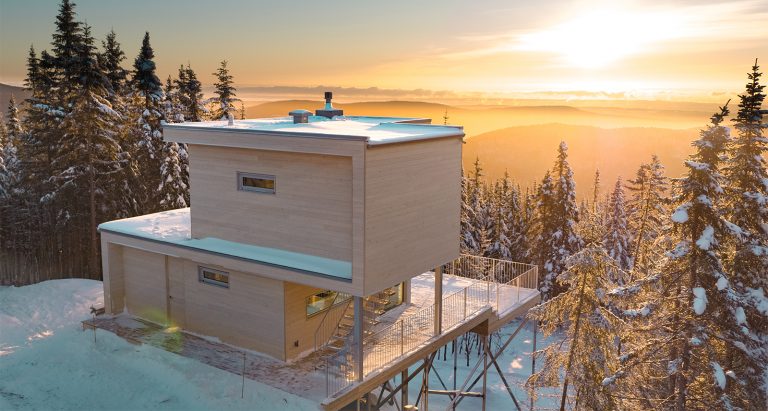 The Quartz Chalet BMW feature