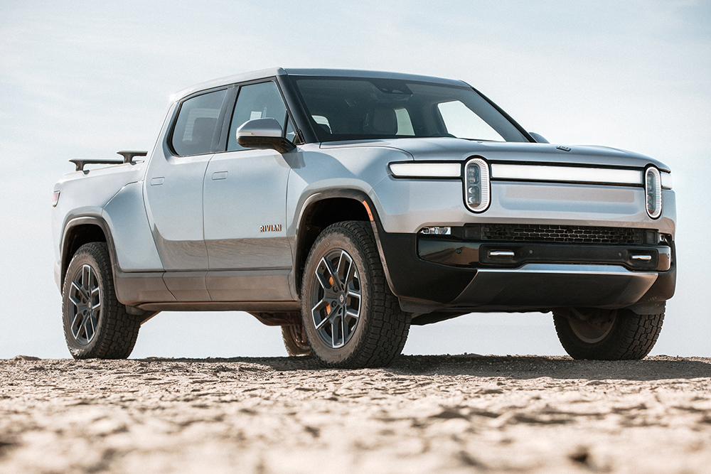 The Rivian R1T Autos Review in post