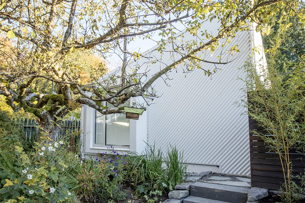 smallworks laneway house vancouver