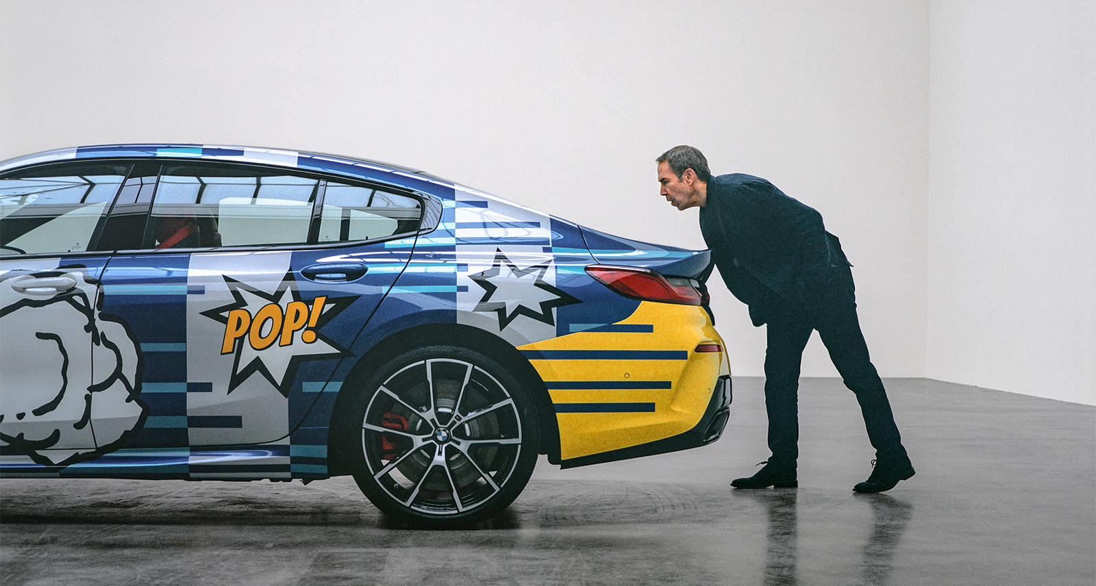 Jeff Koons BMW feature slider