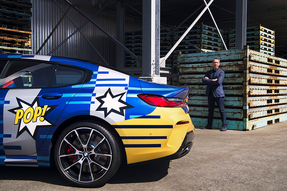 Jeff Koons BMW in post