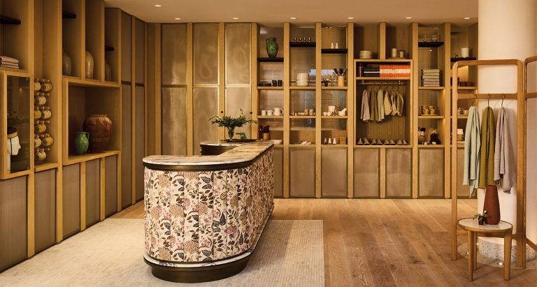 The Royal Hotel Spring 2022 feature