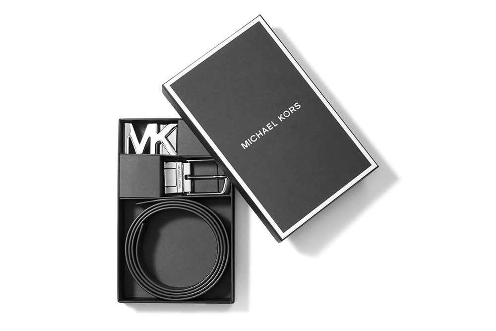 Michael Kors Father's Day white in post