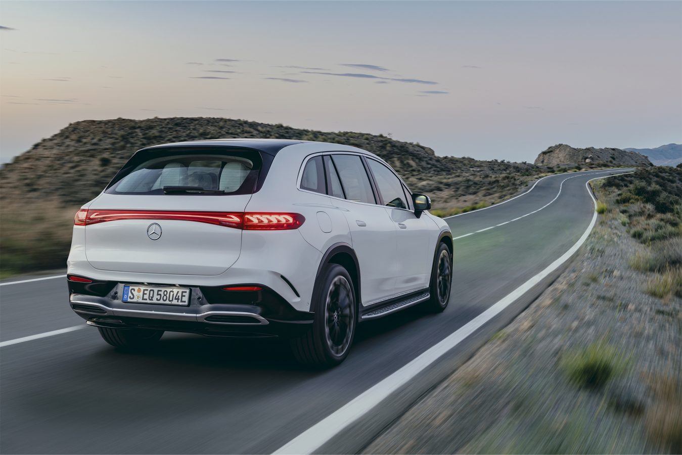 2023 Mercedes-Benz EQS SUV Review - Sharp Magazine