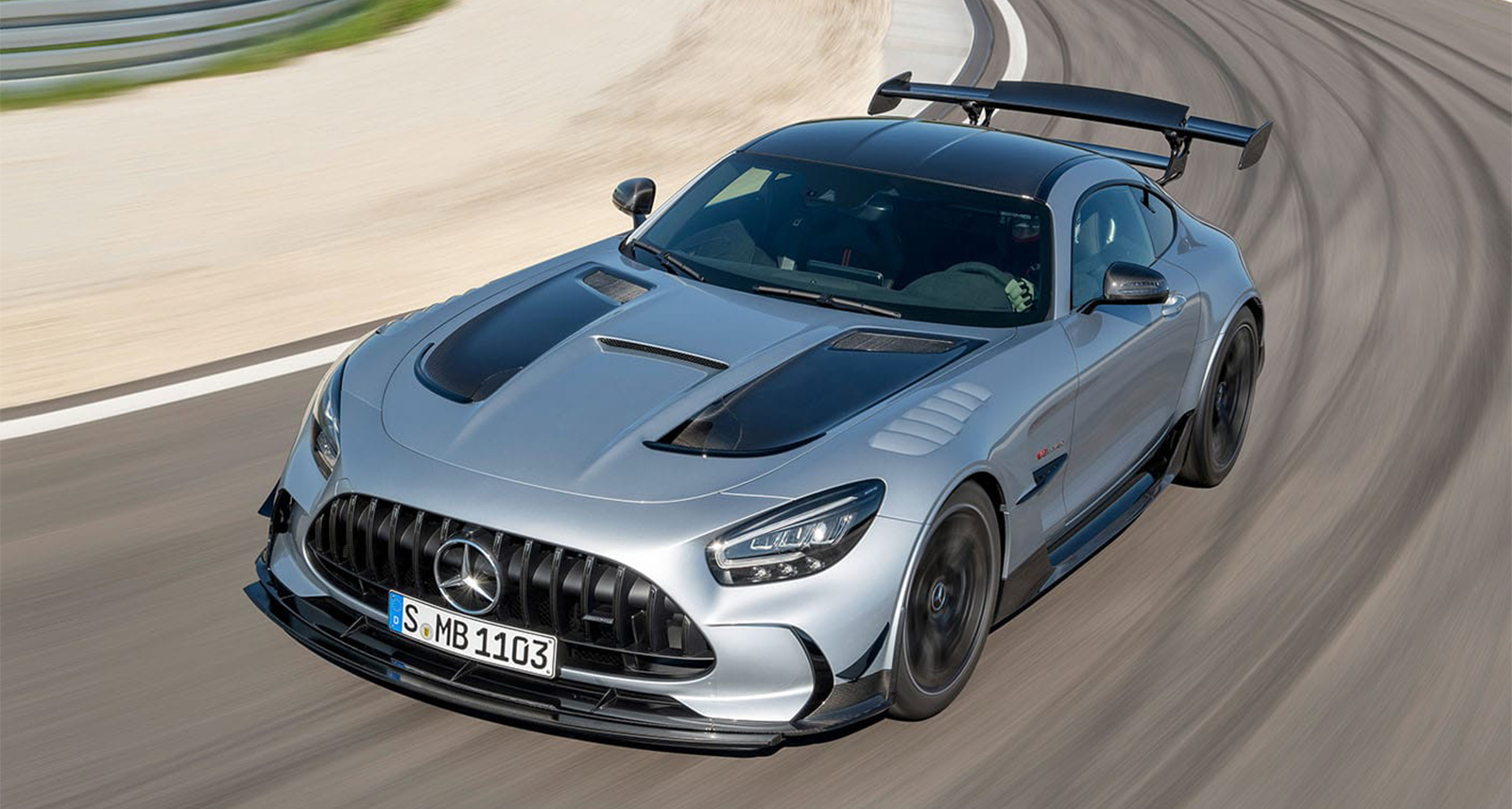Mercedes-AMG GT Feature