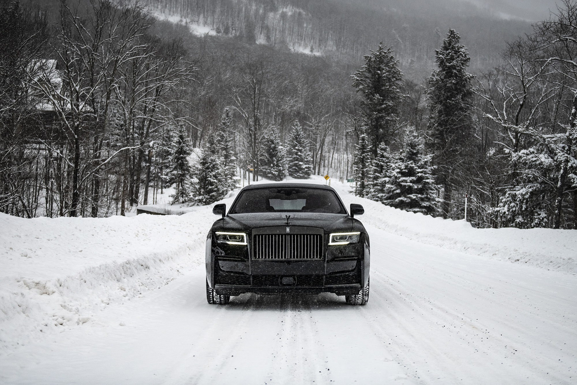 rolls royce ghost snow day