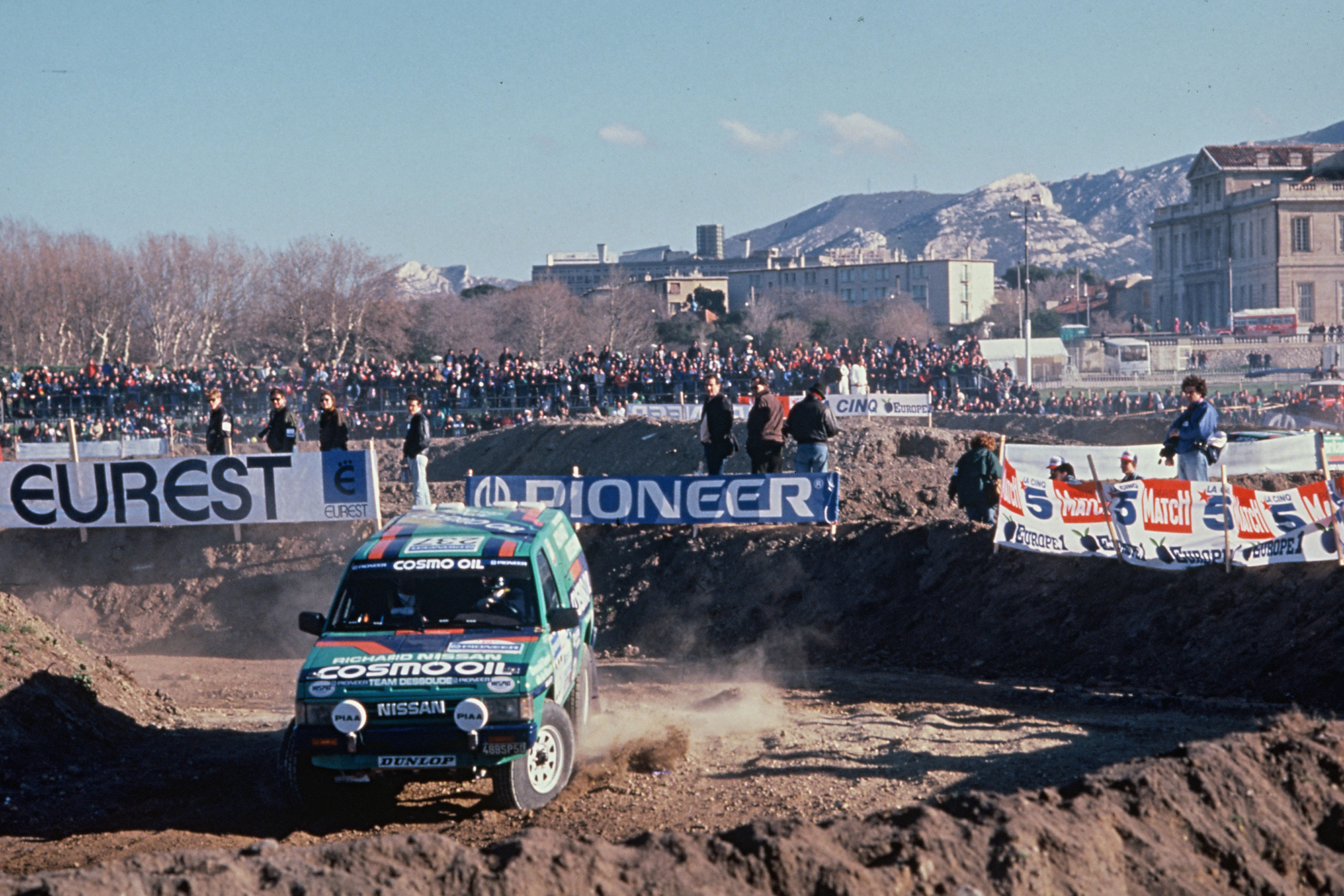 1990 Nissan paris dakar rally 2
