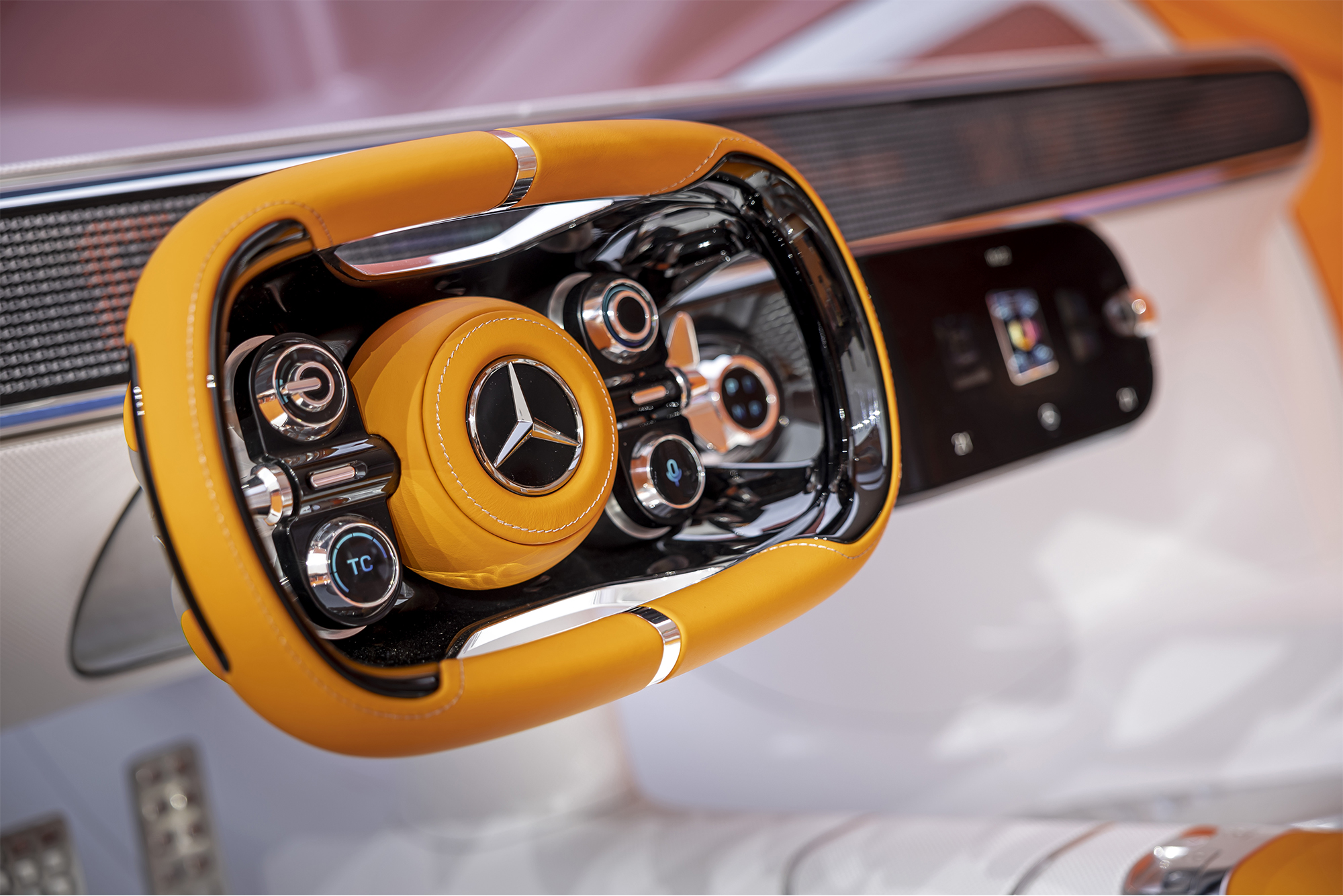 Mercedes-Benz Vision One-Eleven steering wheel