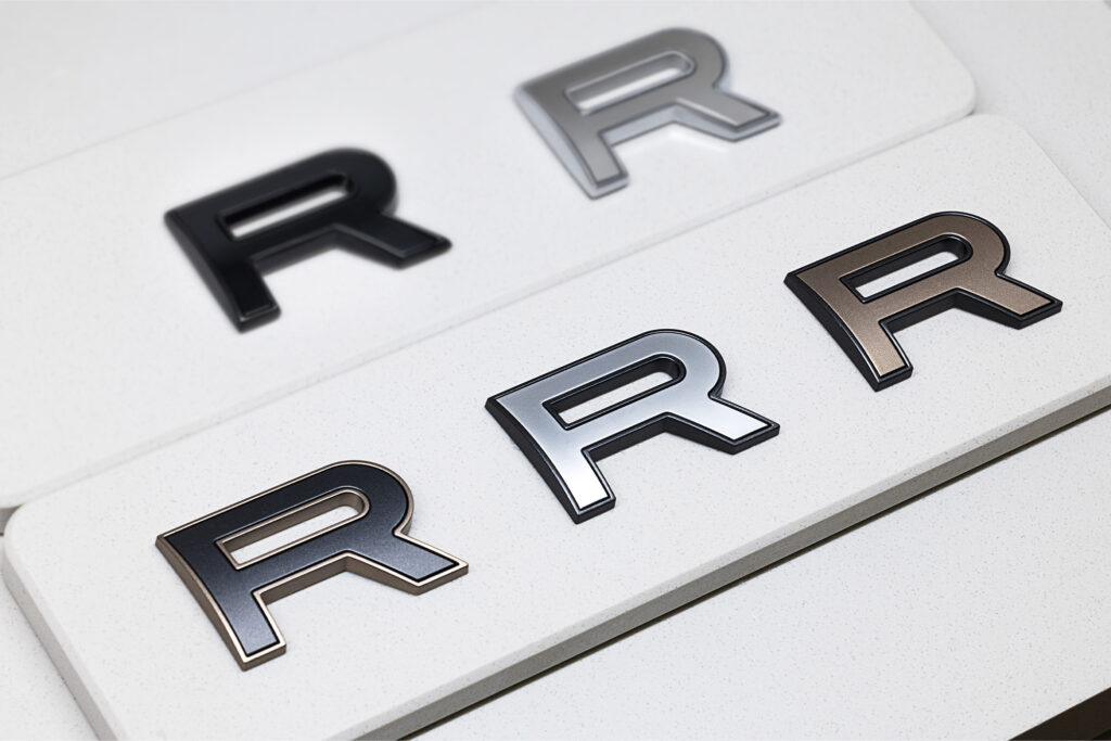 Range Rover SV Bespoke service logos