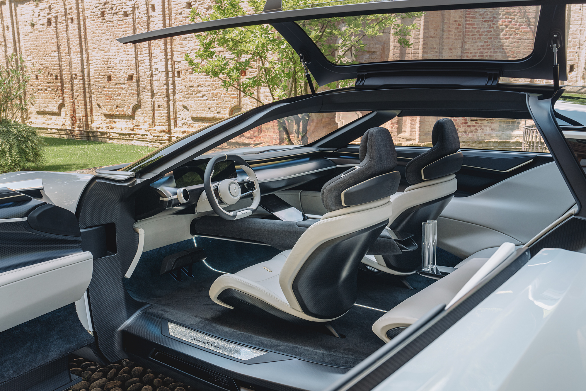Automobili Pininfarina Pura Vision EV Concept side shot of interior