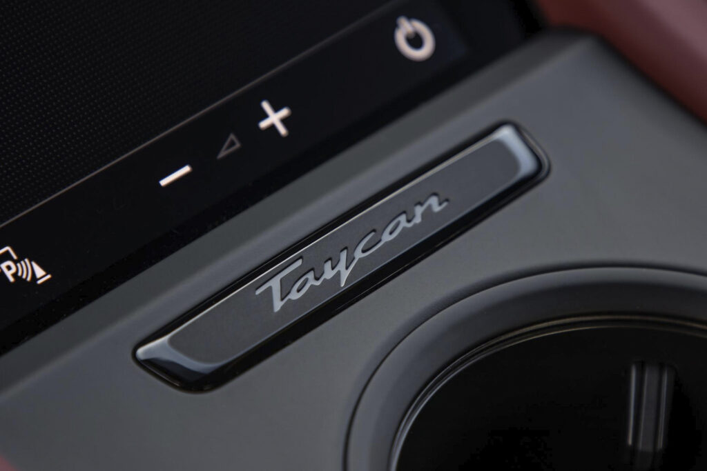 Porsche Taycan GTS closeup of power buttons