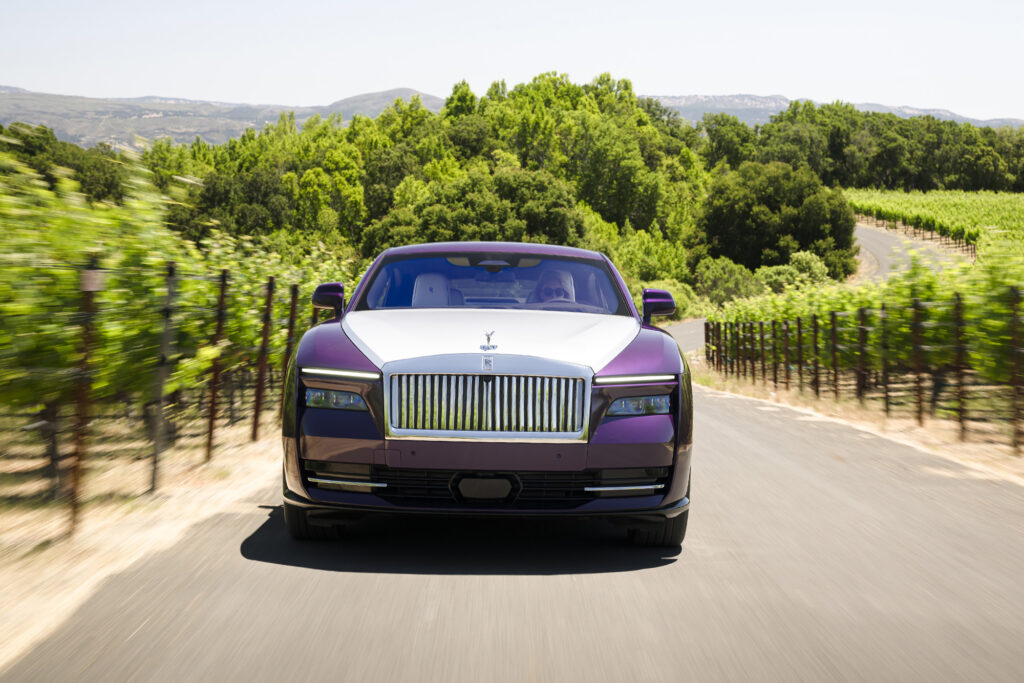 Rolls-Royce Spectre purple shot from the front