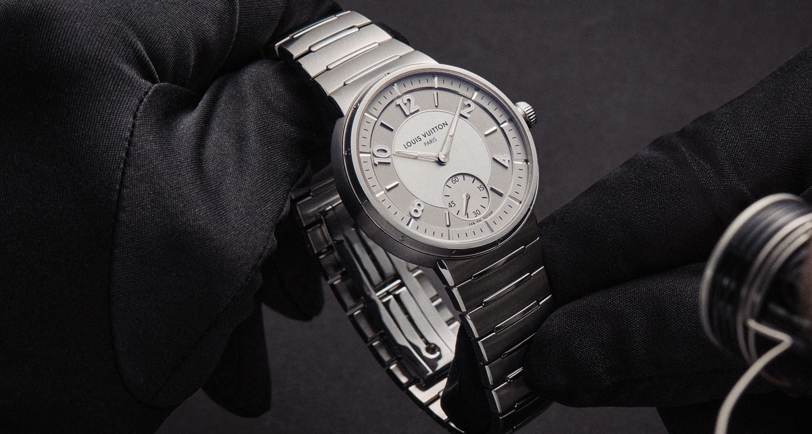 Louis Vuitton Tambour steel bracelet silver dial