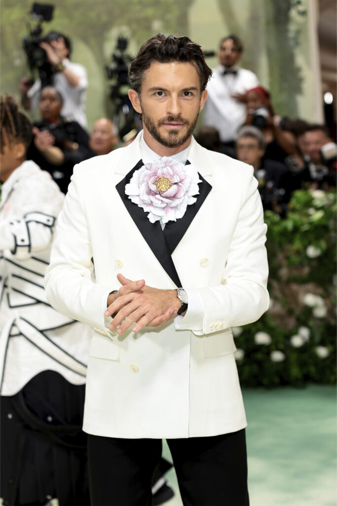 Jonathan Bailey Met Gala 2024