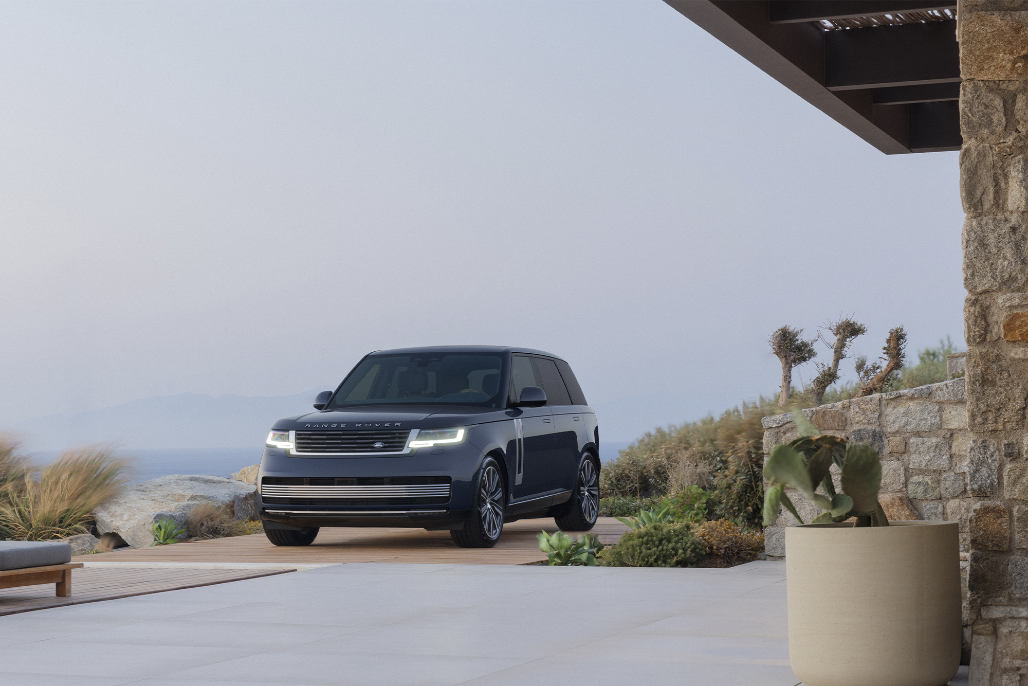 Range Rover Riviera Limited Edition 2024