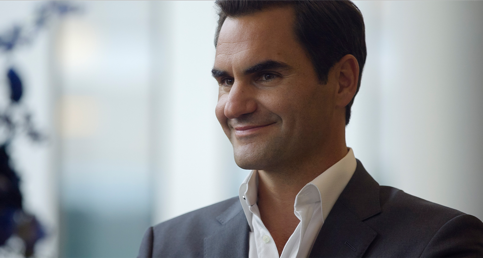 Roger Federer Talks Upcoming Documentary "Federer: Twelve Final Days"