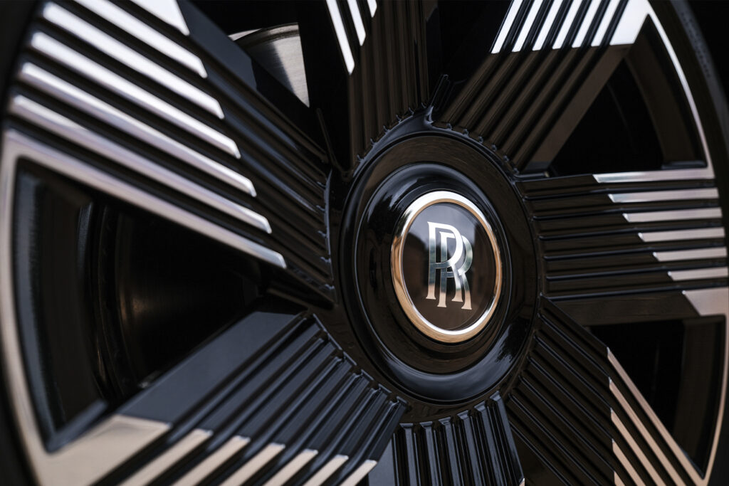 2024 Rolls-Royce Spectre close-up on wheel