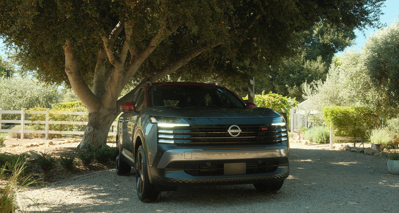 2025 Nissan Kicks from the front