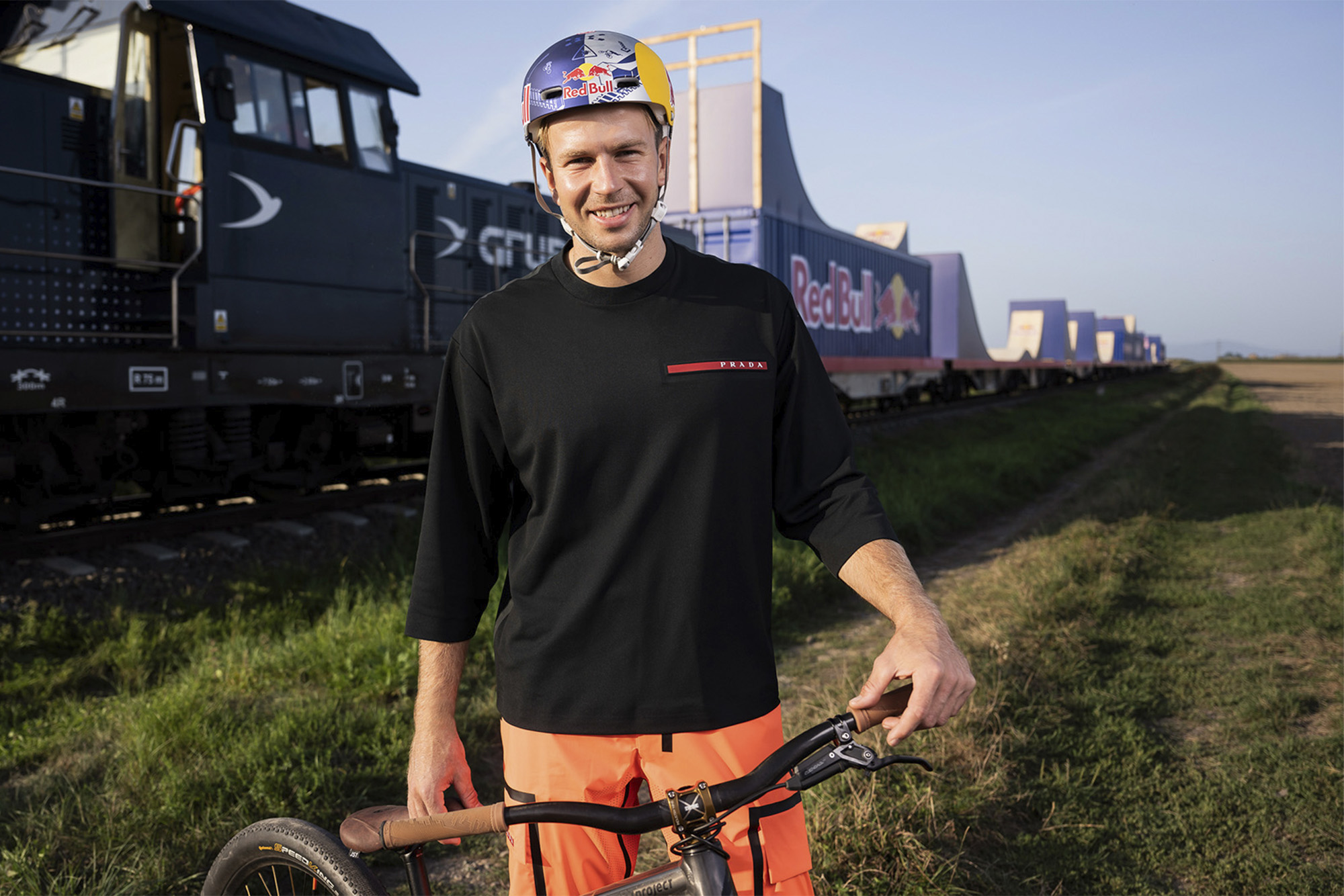 Red Bull Bike Express Prada Linea Rossa Dawid Godziek