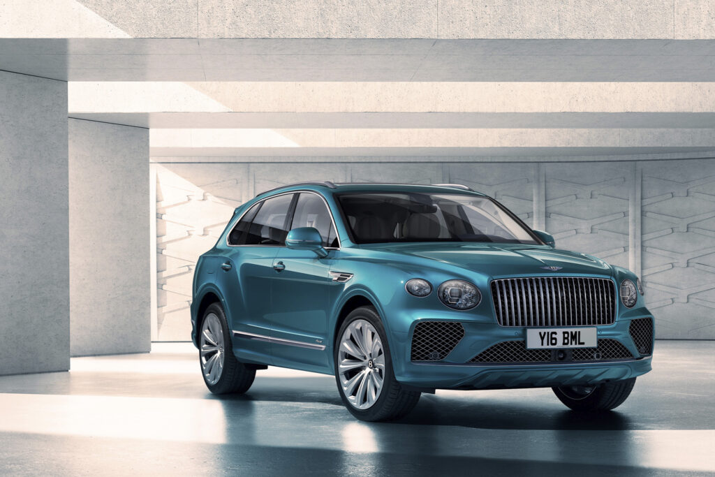 Bentley Bentayga Azure 