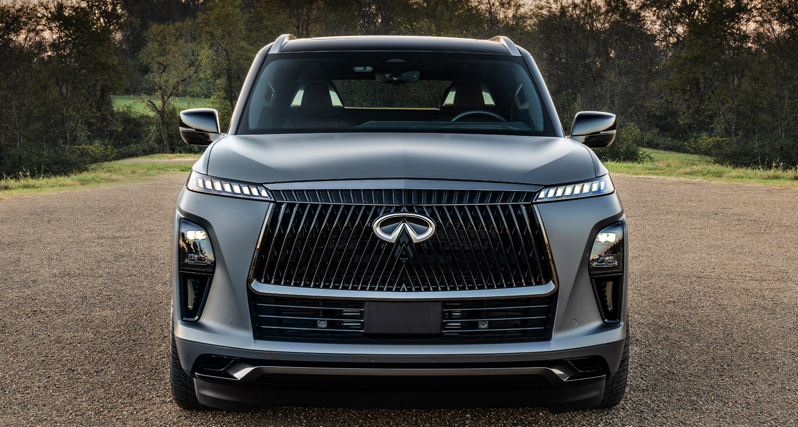 INFINITI QX80 Autograph Lounge concept at SEMA. front of car