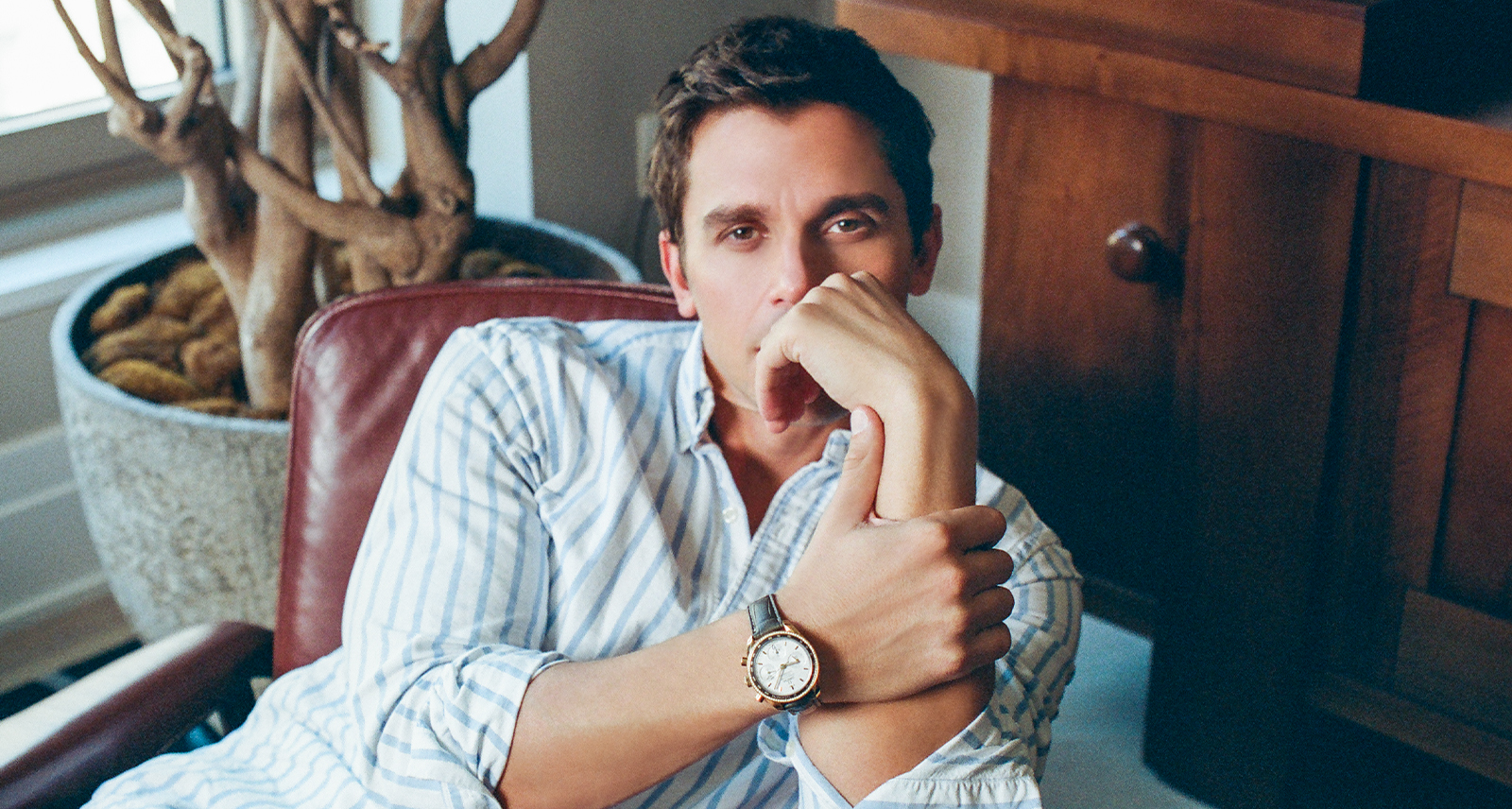 Antoni Porowski x SHARP Watch