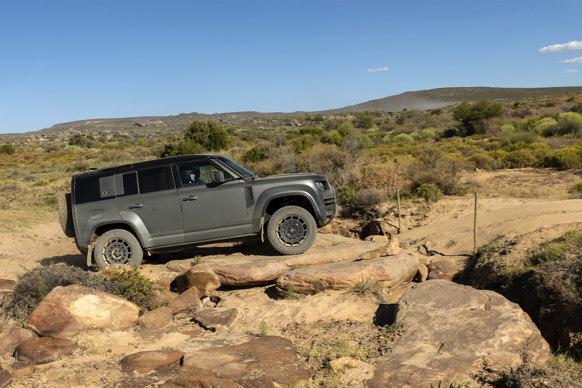 The 2025 Land Rover OCTA Defender OCTA Drive - G1 USA