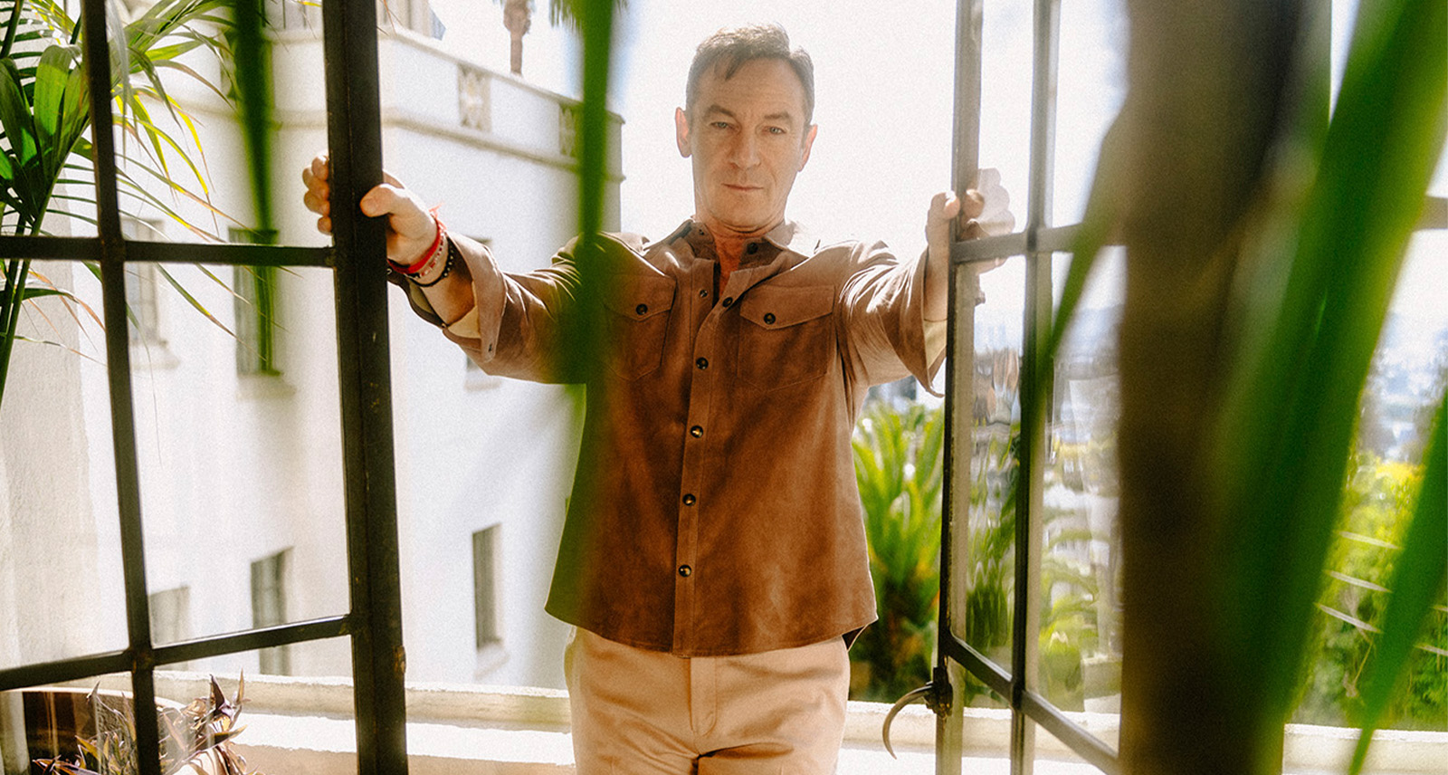 Jason Isaacs interview for White Lotus shot at Chateau Marmont portraits by Elizabeth Weinberg