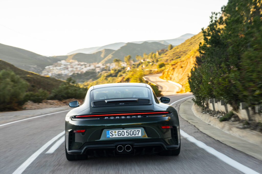 2025 Porsche 911 GT3