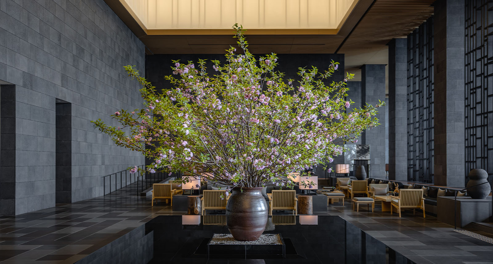 Aman Tokyo lobby