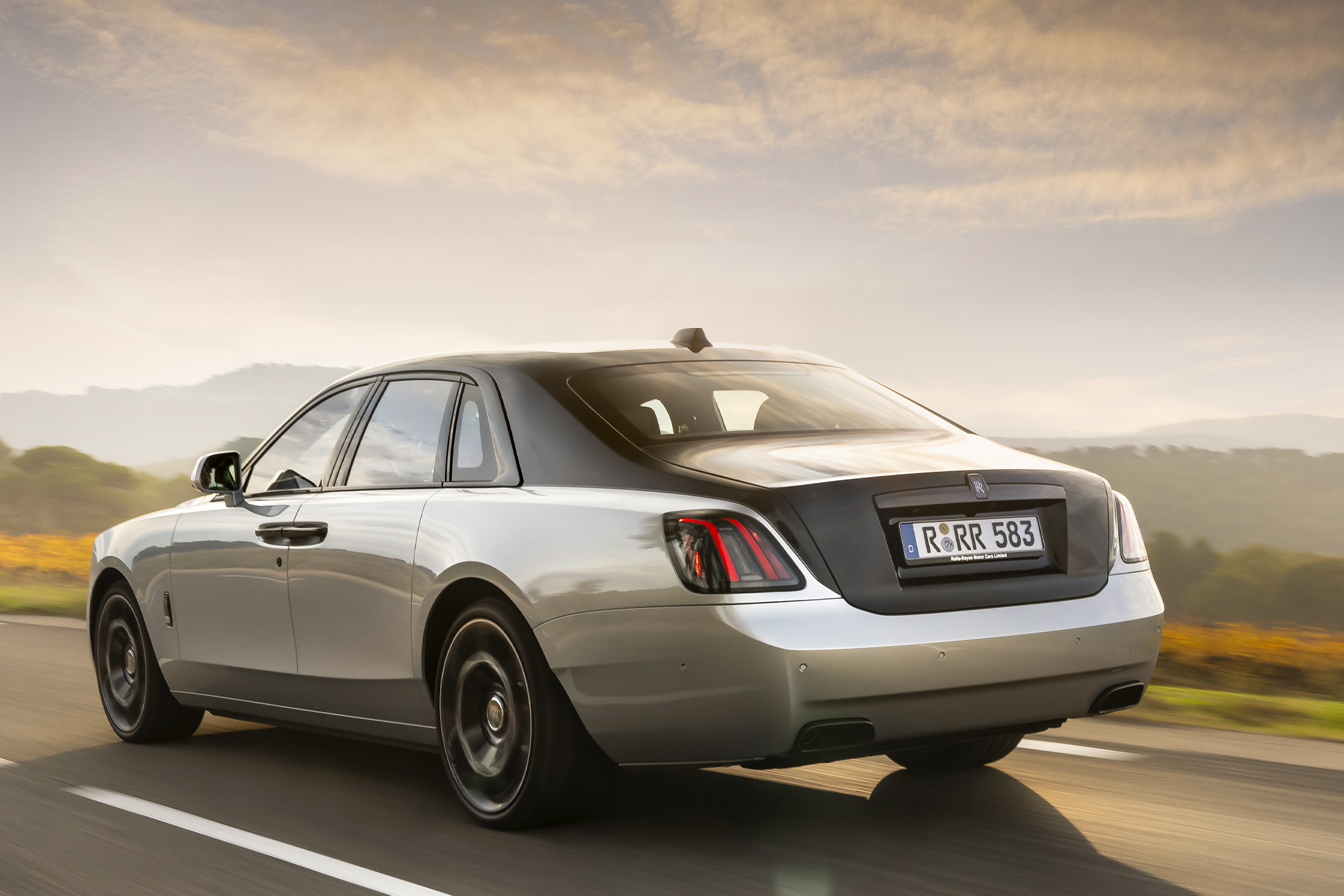 Black Badge Ghost Series II AESTHETE - Jubilee Silver & Black