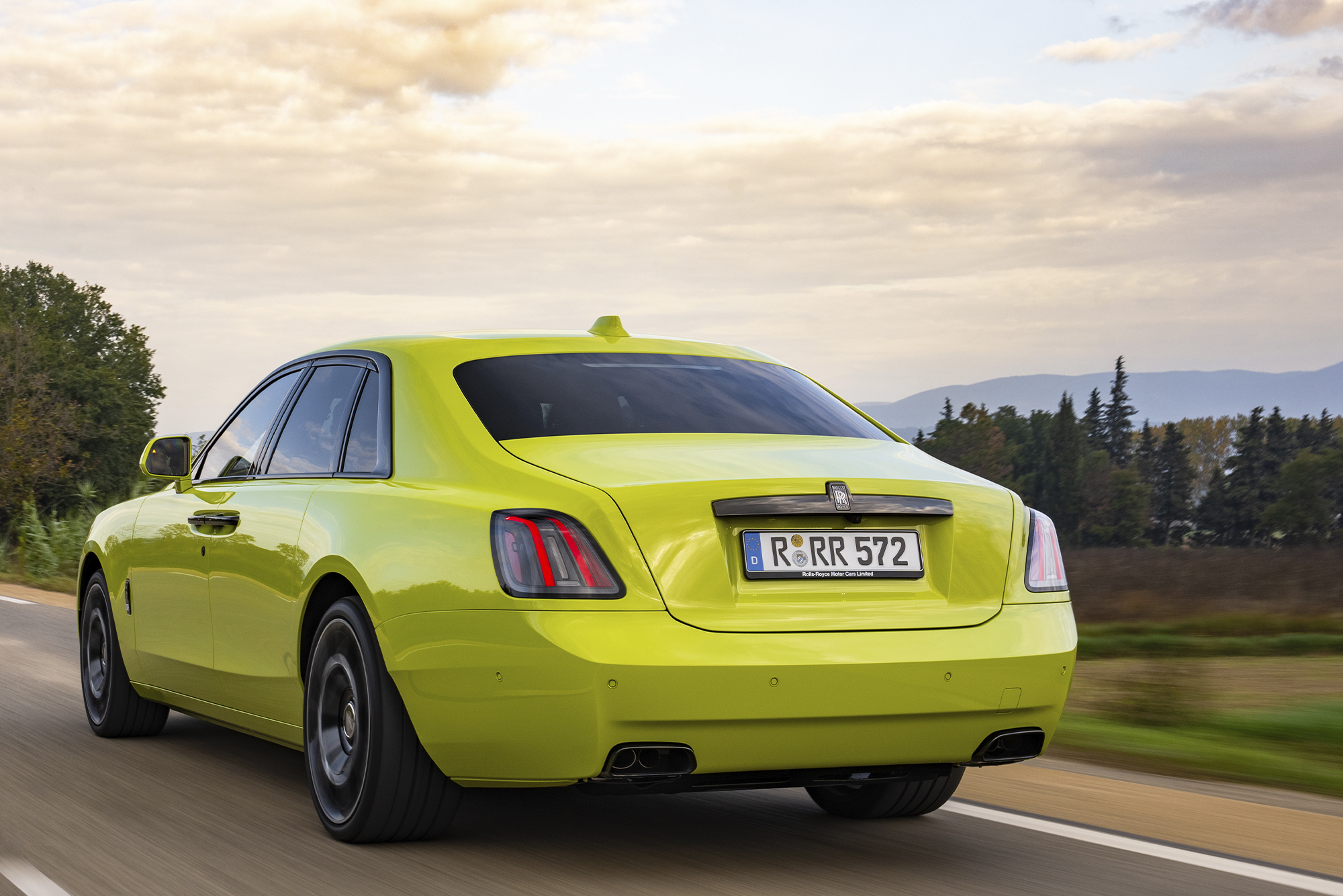 Black Badge Ghost Series II IDEALIST - Valdivian Lime