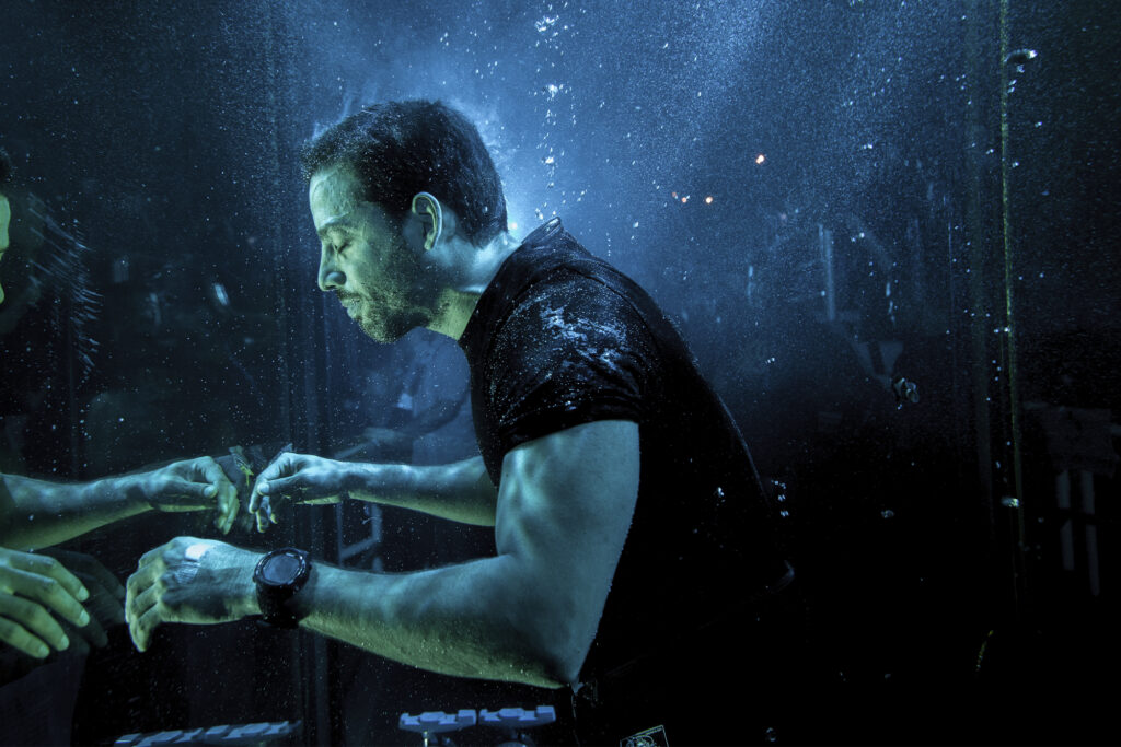 David Blaine silhouette