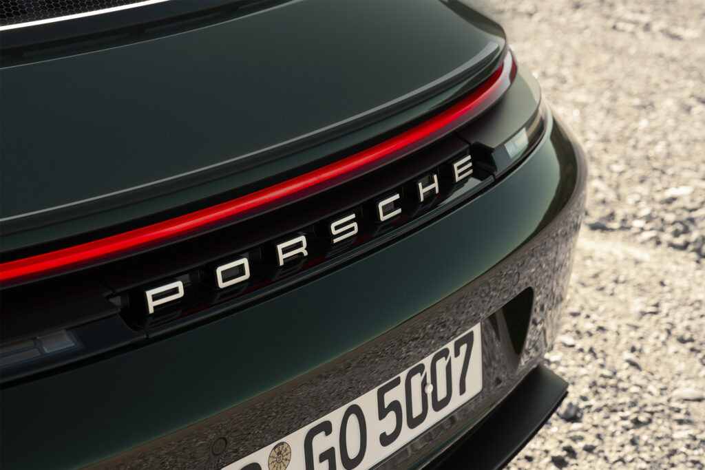 2025 Porsche 911 GT3