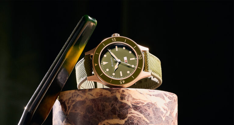 Sharp Spring Men's Green Dial Watches Shoot