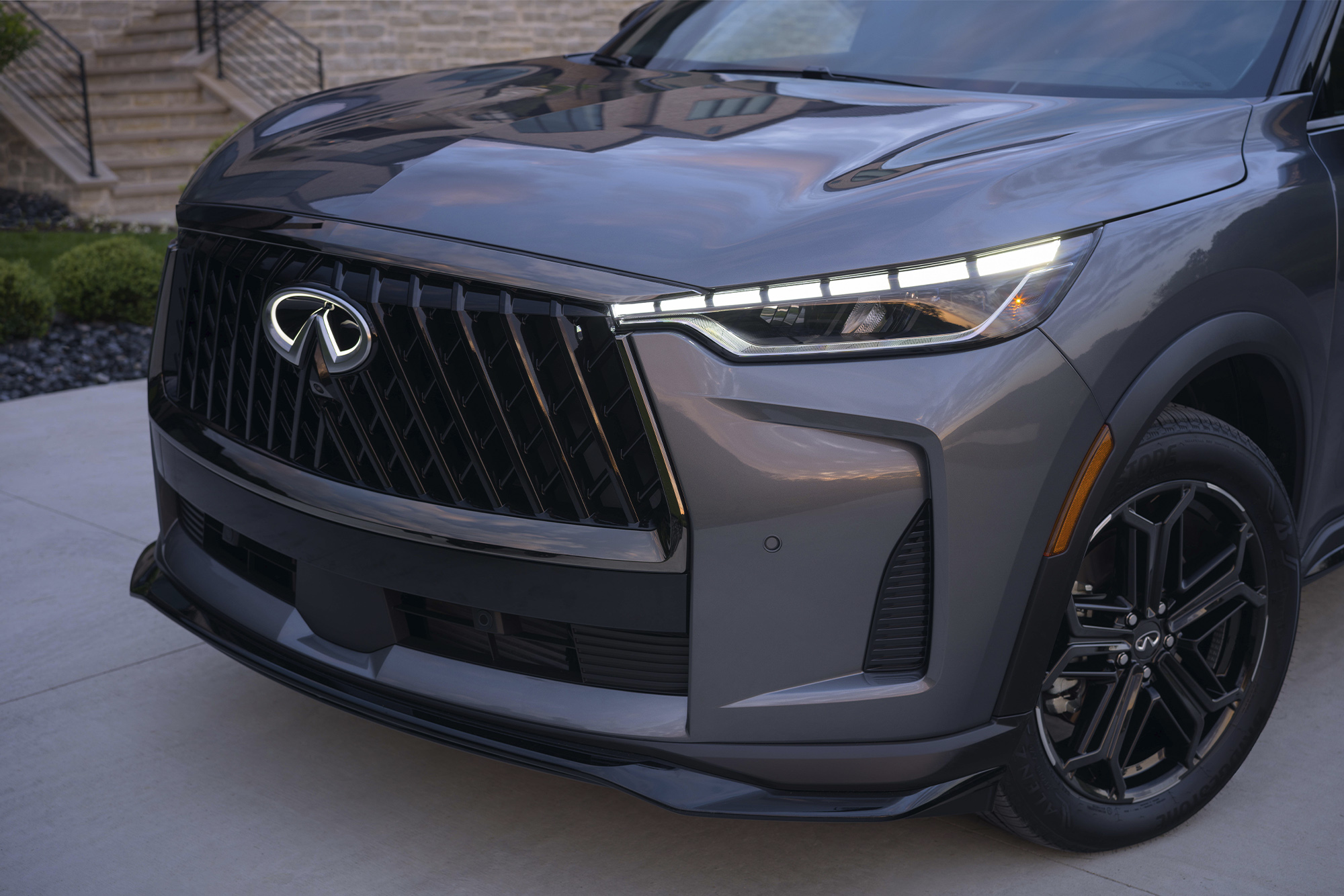 2026 INFINITI QX60 - SPORT