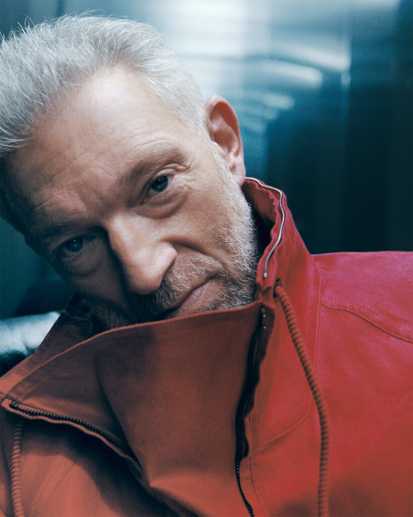 JACKET BY LORO PIANA Vincent Cassel 5-2025 1