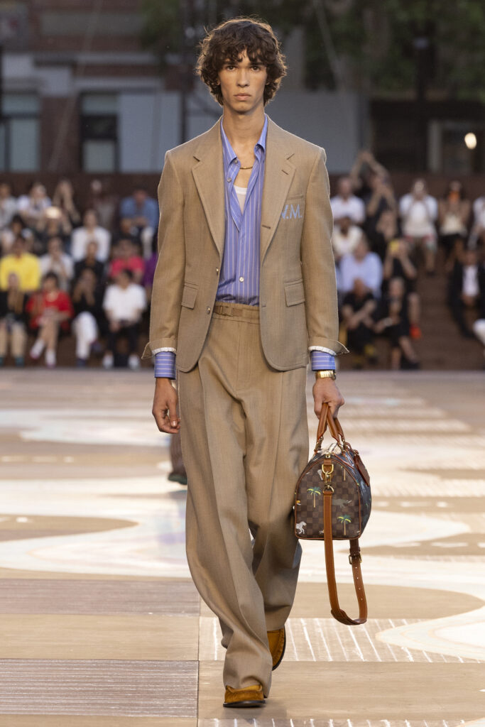 LOUIS VUITTON MEN'S SPRING SUMMER 2026 SHOW LOOK