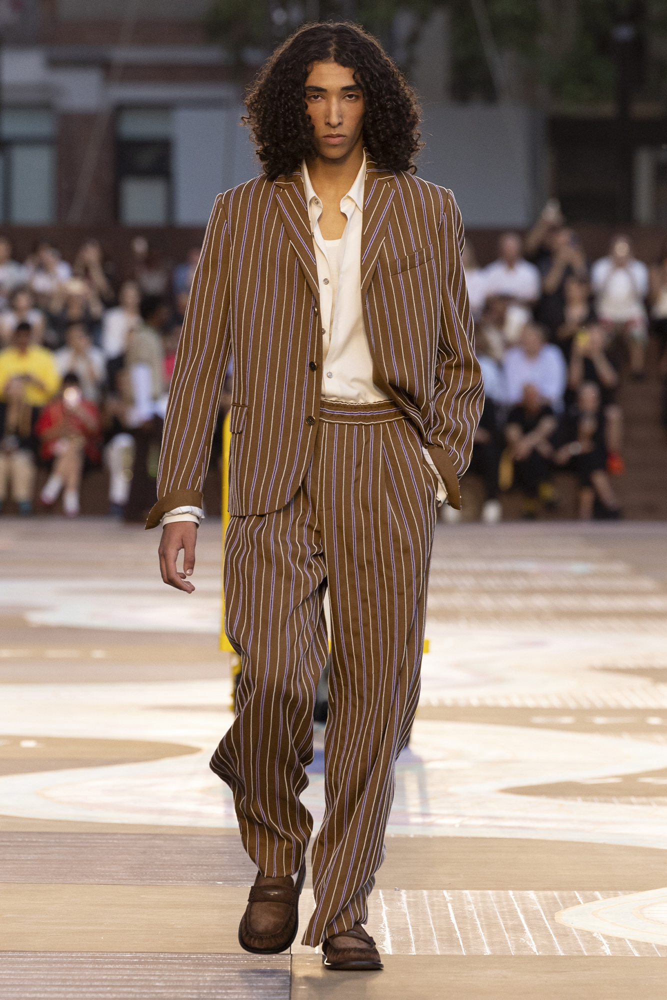 LOUIS VUITTON MEN'S SPRING SUMMER 2026 SHOW LOOK